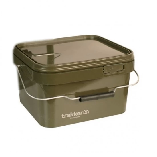 Trakker 5 Ltr Square Bucket 3 Trakker 5 Ltr Square Bucket