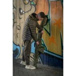 Trakker NXG 5 Rod Padded Sleeve 12ft 37 Trakker NXG 5 Rod Padded Sleeve 12ft -Karpfenwelt Verkauf Trakker NXG Luggage Lifestyle Shoot Feb 265 550x550h