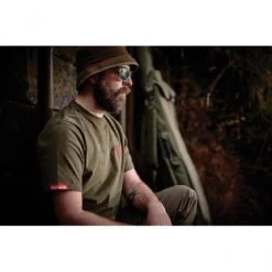 Trakker Aztec T-Shirt -Karpfenwelt Verkauf trakker aztec t shirt kleding 2 team outdoors 550x550 1