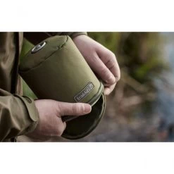 Trakker NXG Insulated Gas Canister Cover 14 Trakker NXG Insulated Gas Canister Cover -Karpfenwelt Verkauf trakker nxg insulated gas canister cover accessoires 3 team outdoors 550x550 1